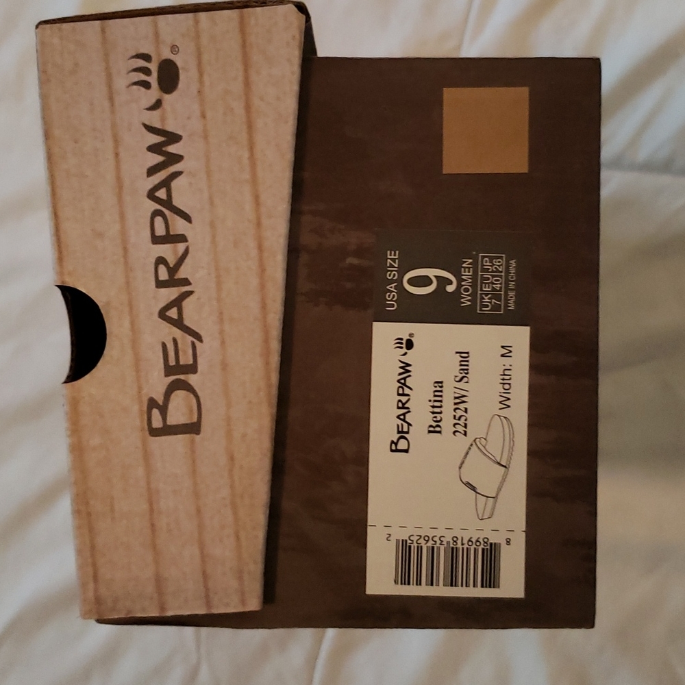 Bearpaw Bettina slide - Picture 4 of 4